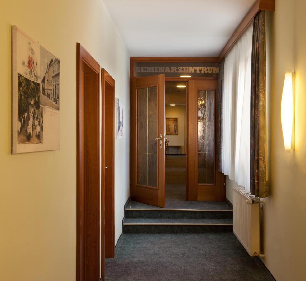 Hotel Hallerhof Bad Hall Eksteriør billede