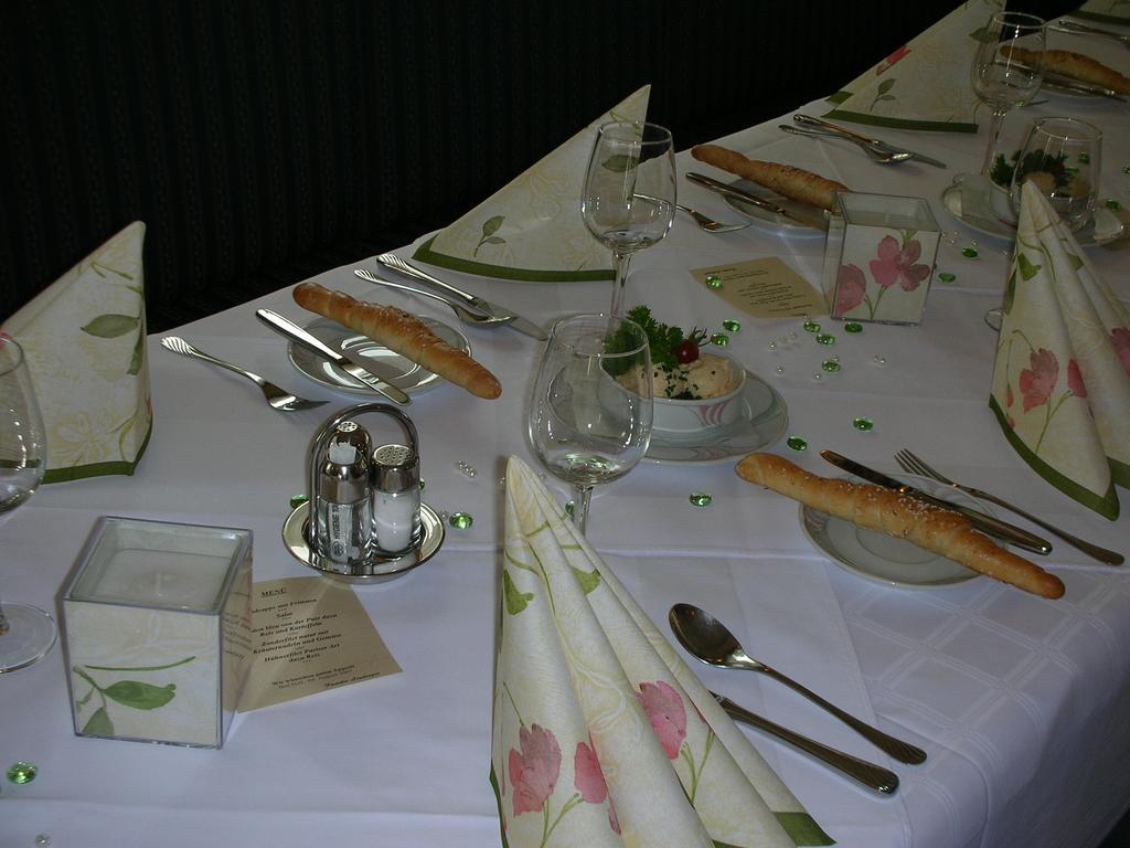 Hotel Hallerhof Bad Hall Eksteriør billede