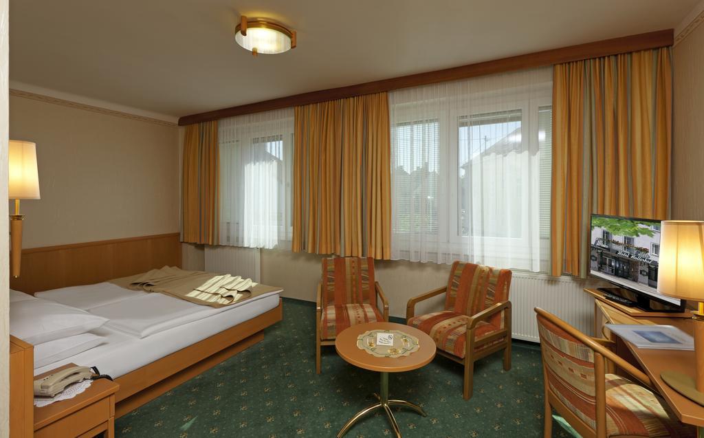 Hotel Hallerhof Bad Hall Eksteriør billede